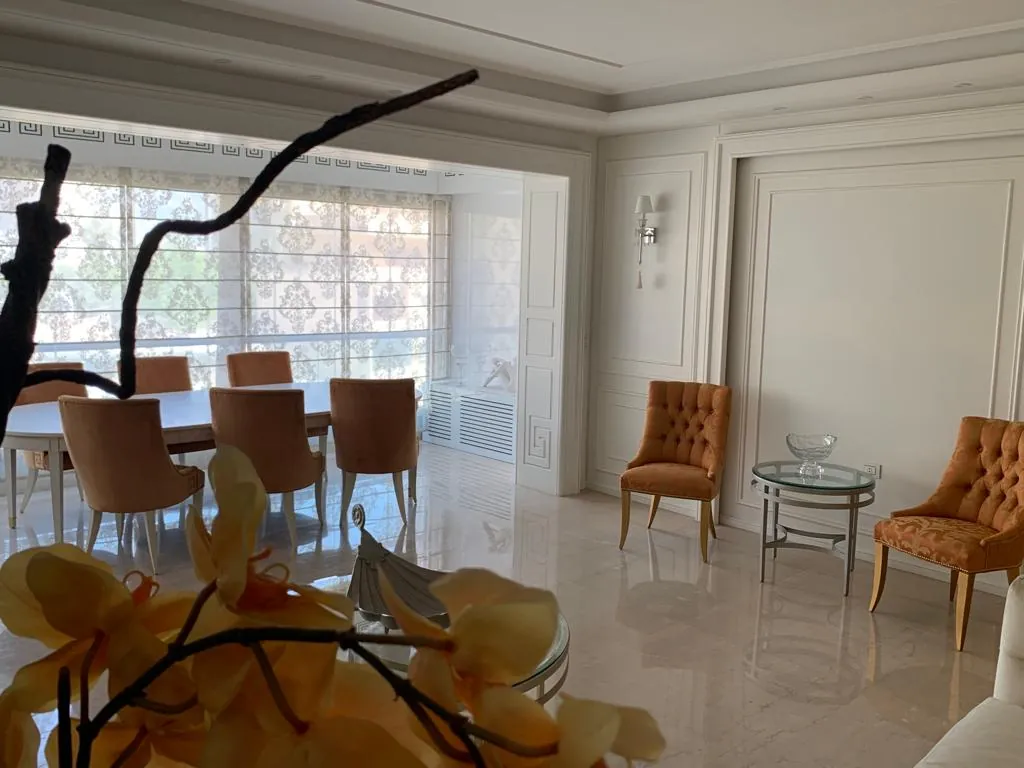 Elegant 3-Bedroom Apartment for Rent In Achrafieh, Sioufi — الصورة 2