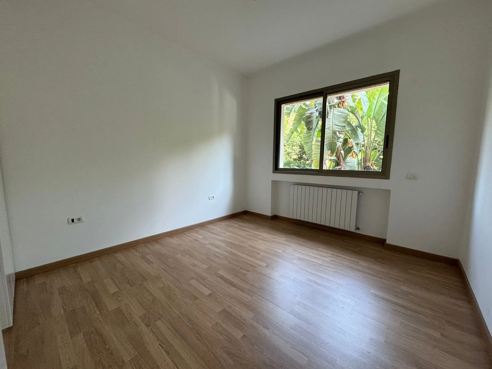 Luxurious High-End Finishing Apartment With Terrace for Sale In Monteverde — الصورة 9
