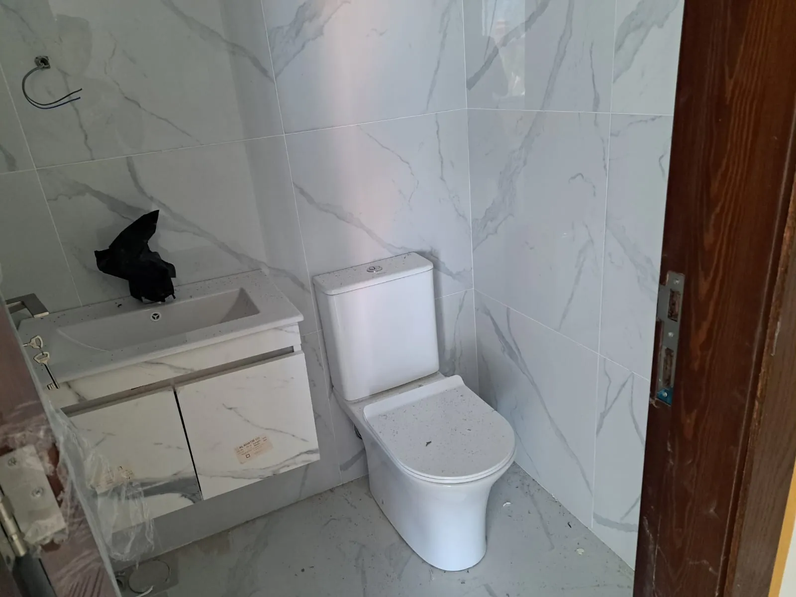 Apartment With Roof For Sale in Hosrayel - Flexibility With Payment Over 4 Years — الصورة 5
