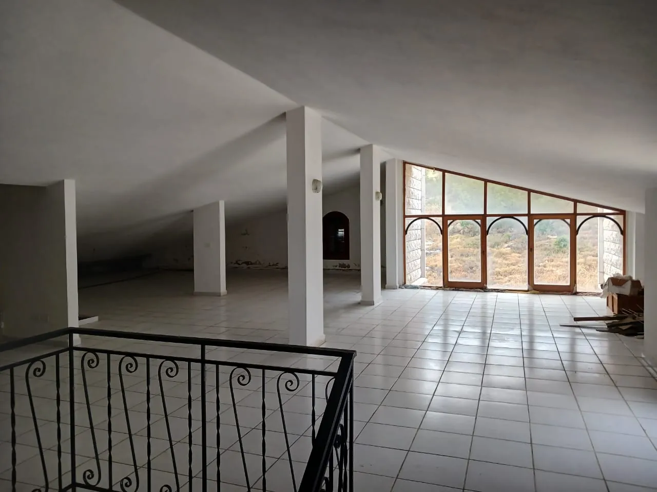1,250 SQM Villa With 1,600 SQM Land For Sale in Bikfaya-Ain el Ash — الصورة 6