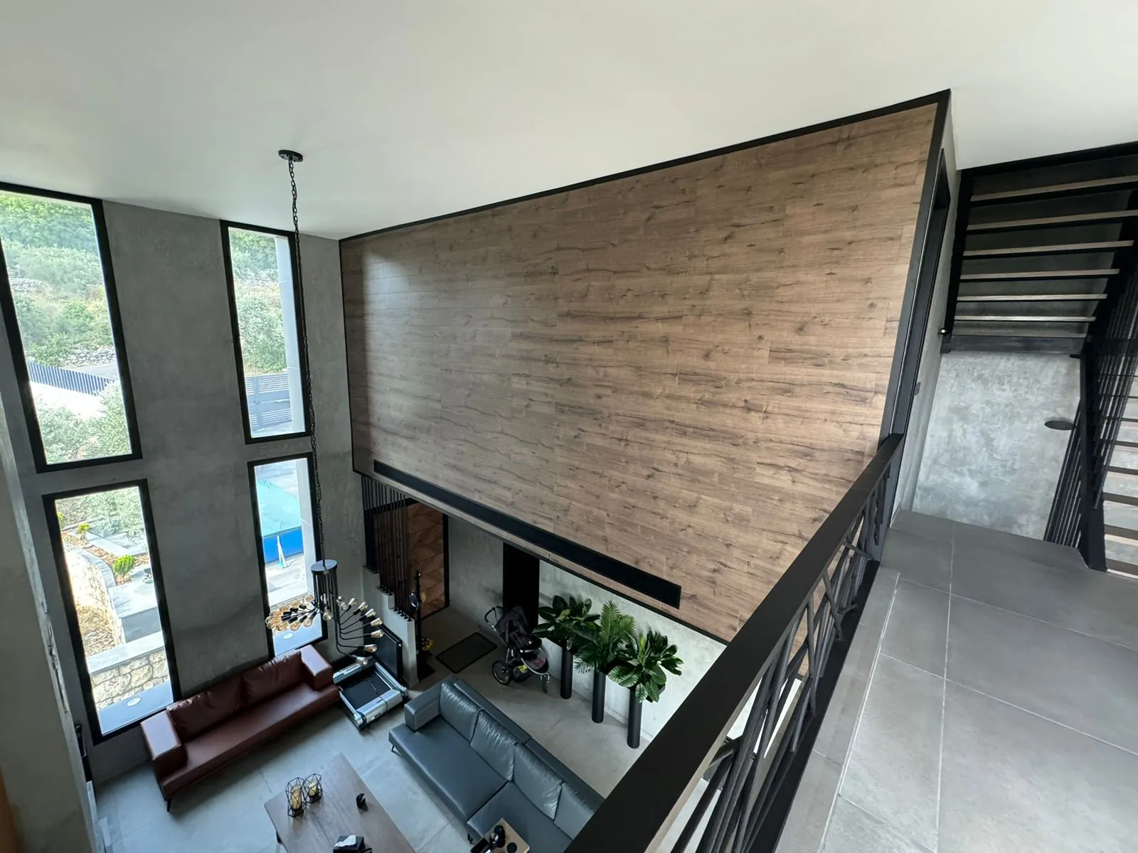 Furnished & Decorated Villa With High-End Finishing For Sale In Kour, Batroun — الصورة 3