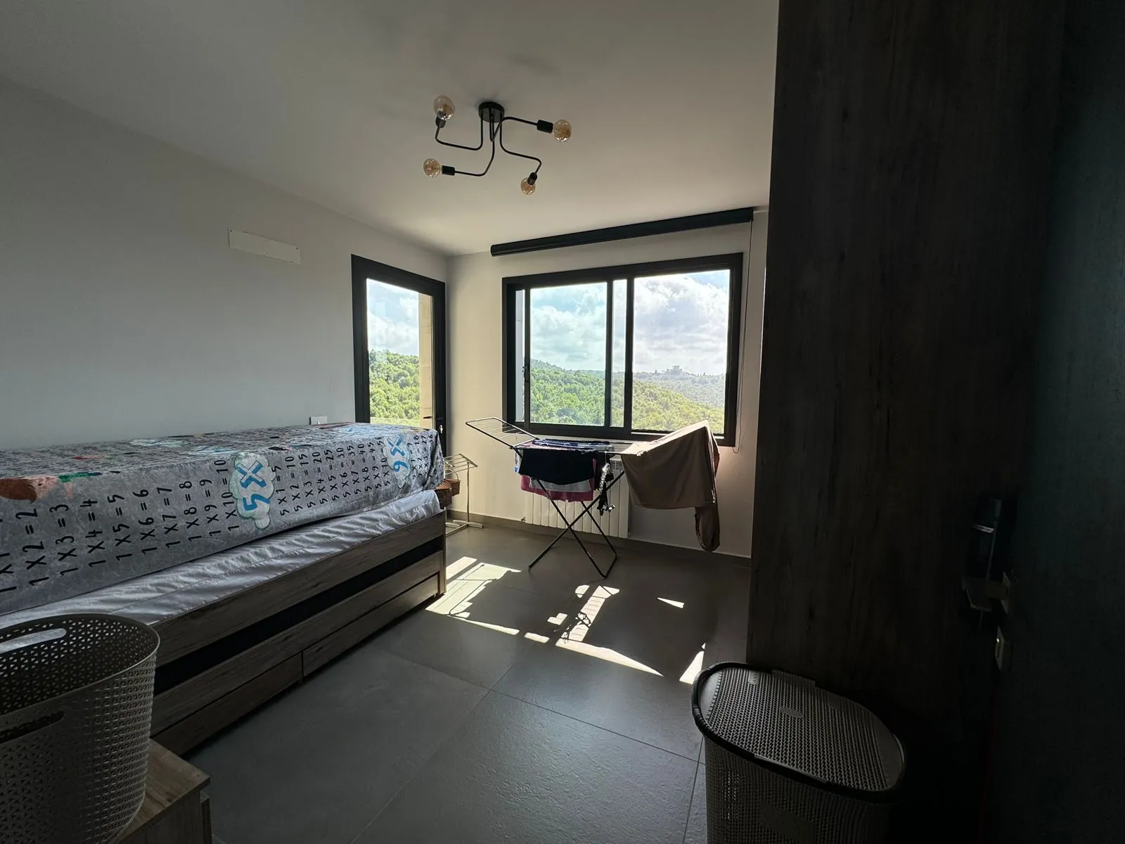 Furnished & Decorated Villa With High-End Finishing For Sale In Kour, Batroun — الصورة 7