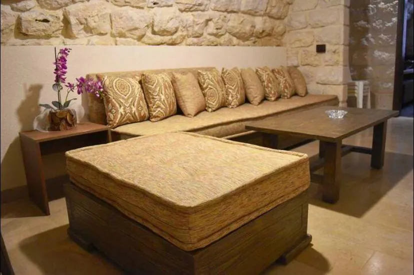 Individual Furnished One-Bedroom House For Rent In Blat Jbeil — الصورة 4