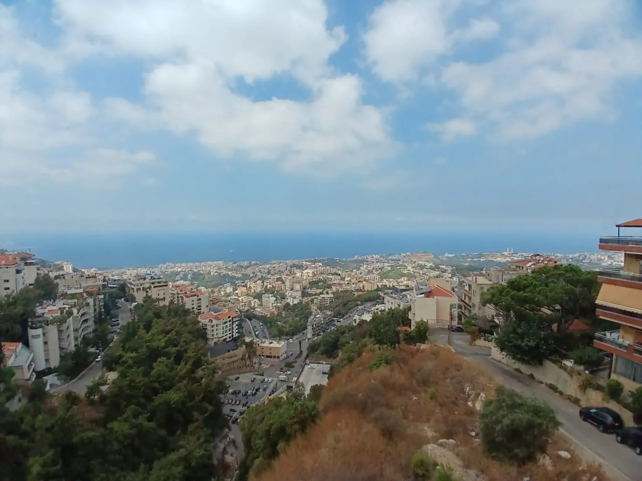 A High-End Finishing Apartment With Panoramic View For Sale In Biyada — الصورة 7