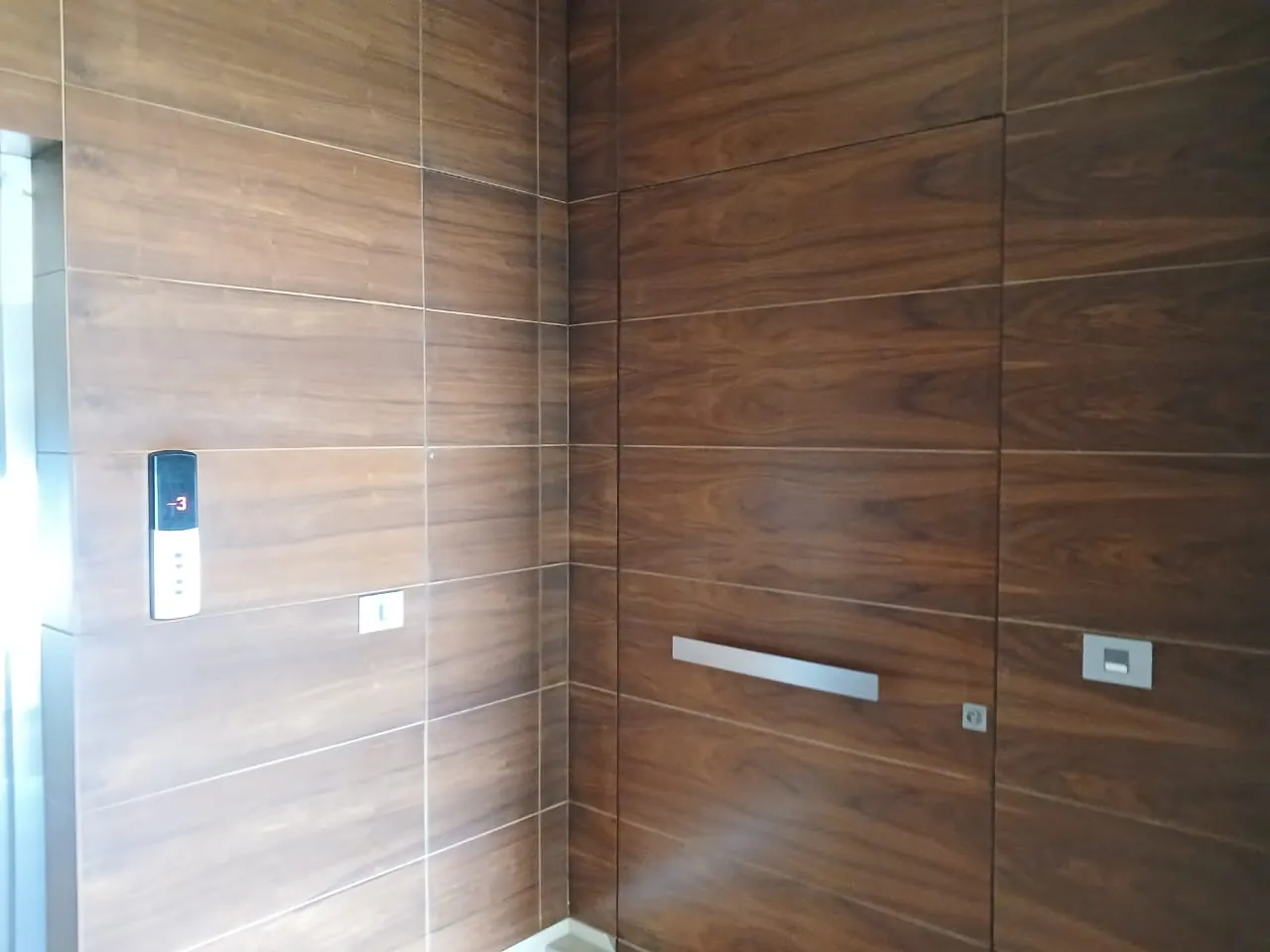 A High-End Finishing Apartment With Panoramic View For Sale In Biyada — الصورة 9
