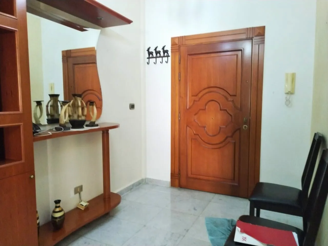 Furnished 3-Bedroom Apartment For Rent in Jounieh — الصورة 8