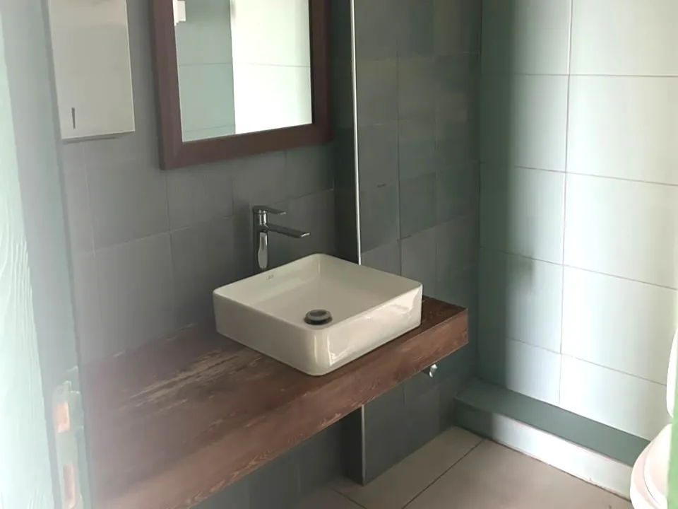 Shop With Terrace For Rent in a Prime Location in Dbayeh — الصورة 10