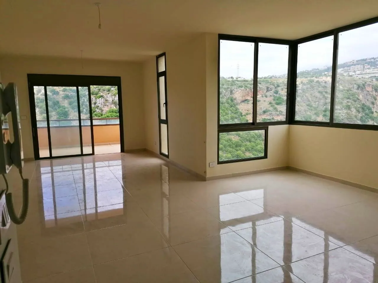 Duplex For Rent in Hboub, Jbeil - with a Nice View