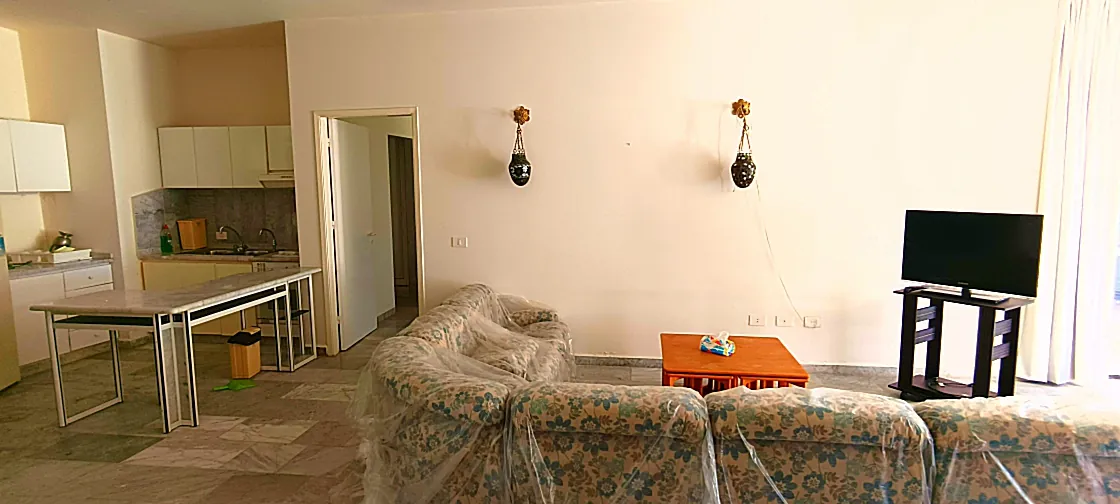 Chalet For Sale in a Well-Known Resort in Tabarja with a Garden & View — الصورة 2