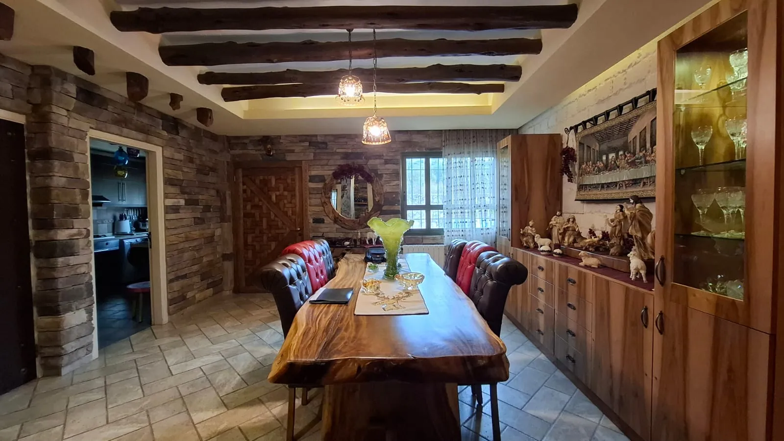 Private High-End Duplex For Sale in Aamchit — الصورة 5