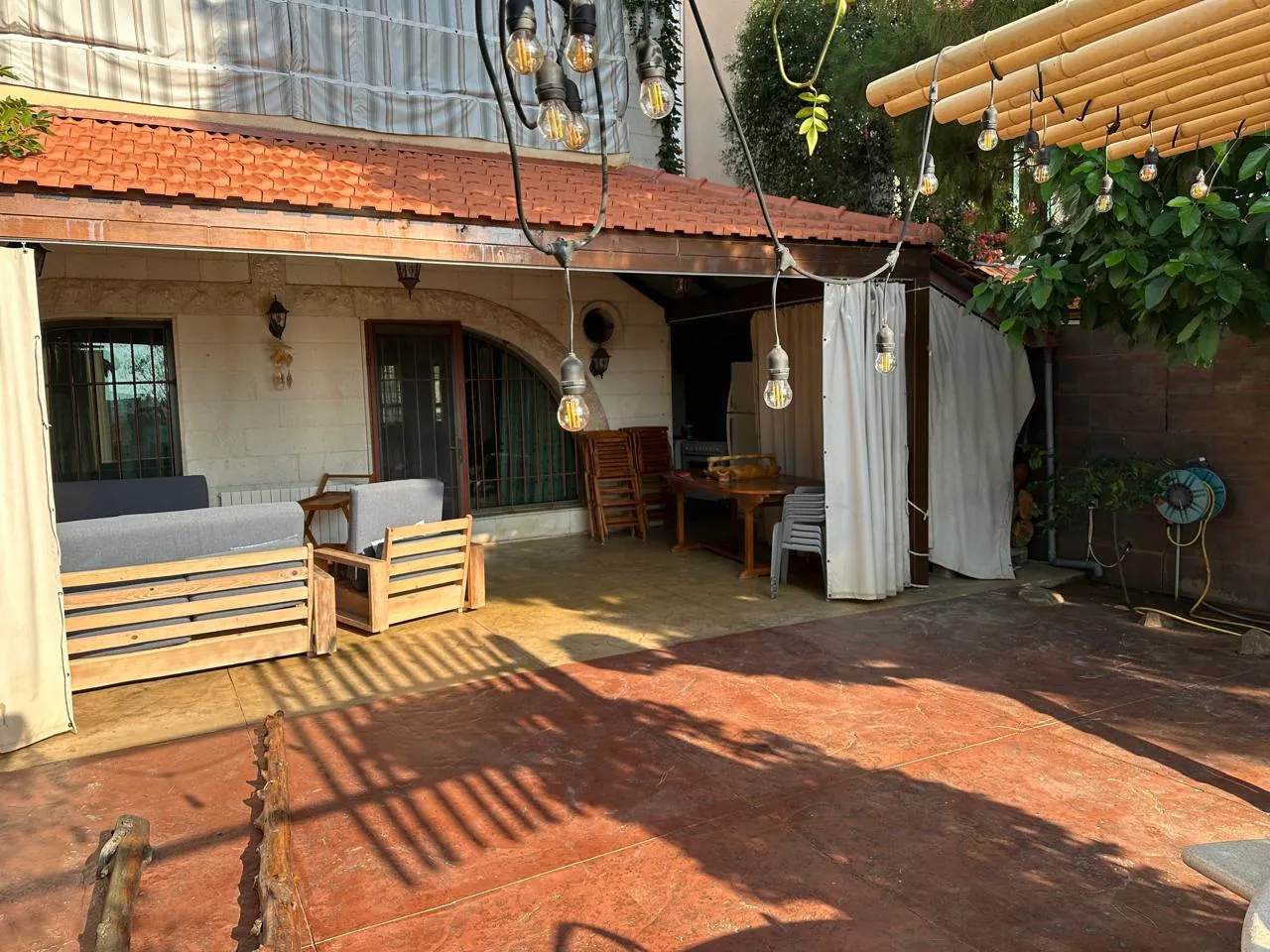 Private High-End Duplex For Sale in Aamchit — الصورة 9
