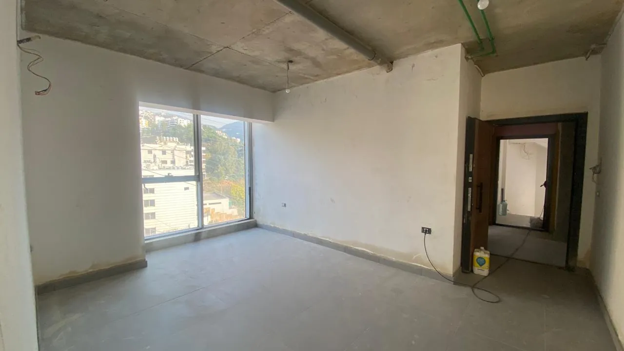 80 SQM Office For Rent in Antelias — الصورة 3