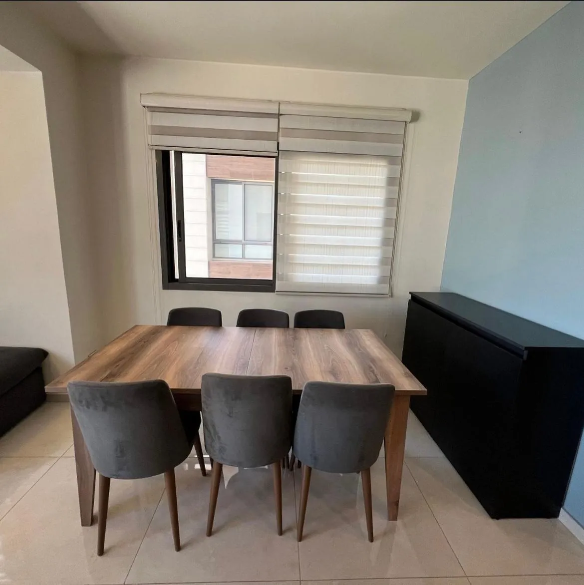 Fully Furnished Apartment For Rent in Achrafieh, Saydeh — الصورة 2