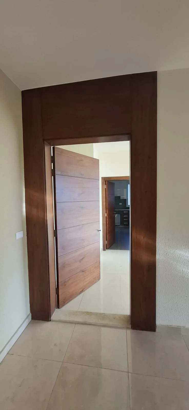 A Duplex With Roof For Sale in Qennebet Broumana — الصورة 2