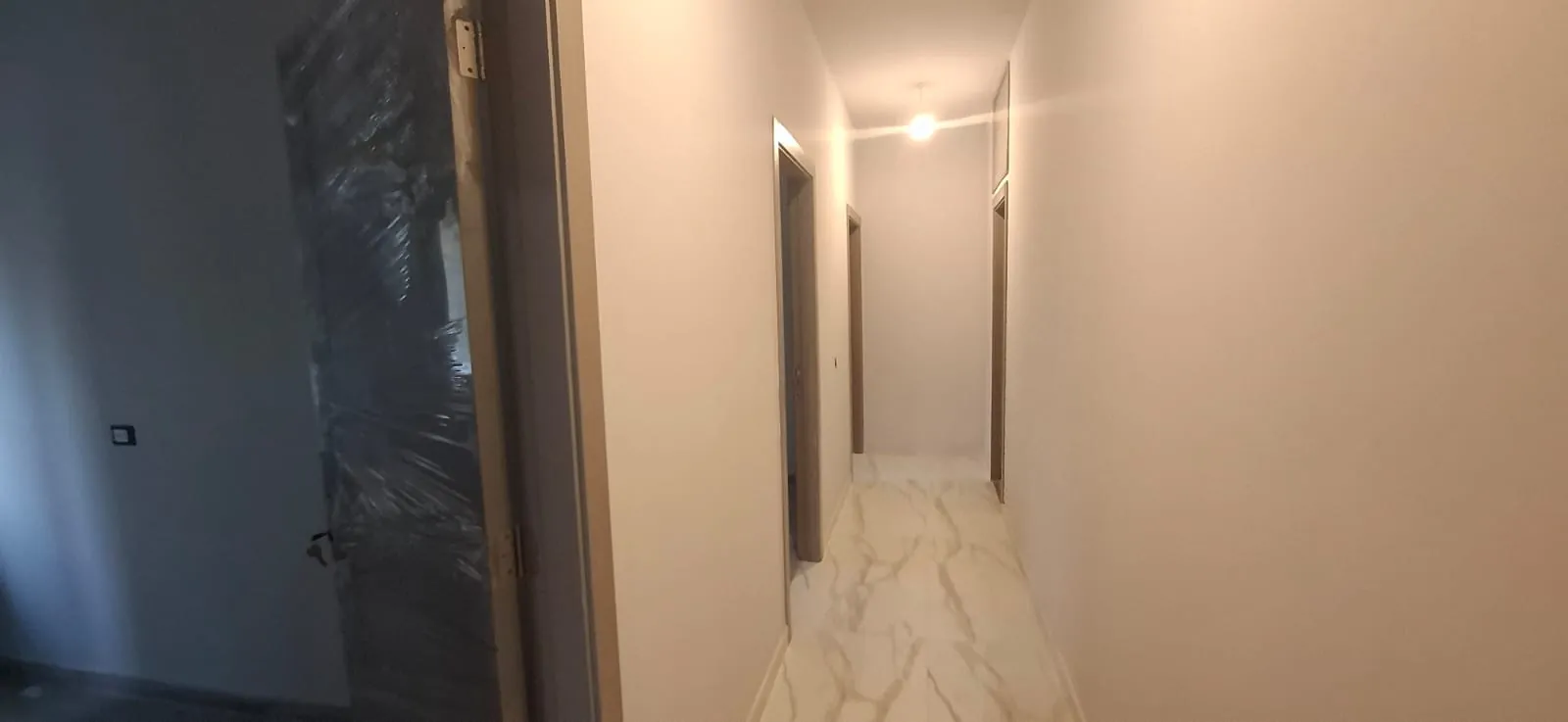 Spacious Apartment With Terrace For Sale in Dbayeh — الصورة 3