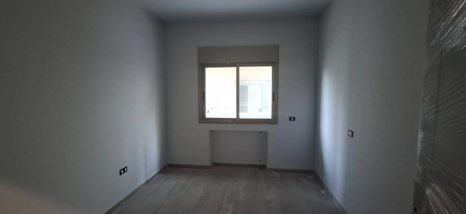 Spacious Apartment With Terrace For Sale in Dbayeh — الصورة 7