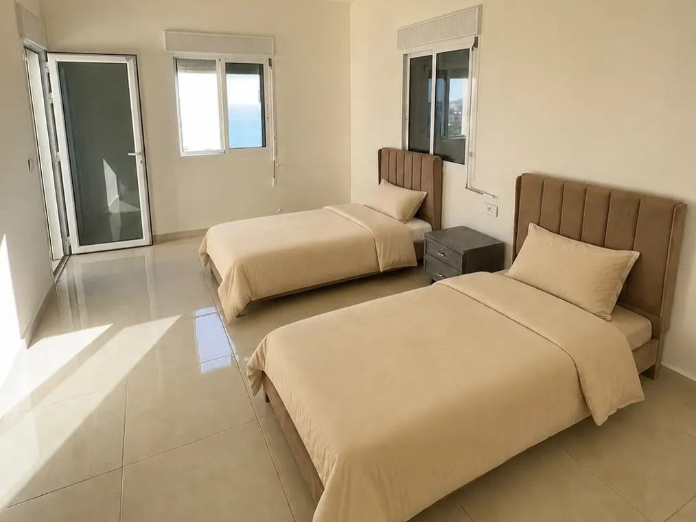 3-Bedroom Apartment For Sale in Batroun Kfar Aabida — الصورة 6