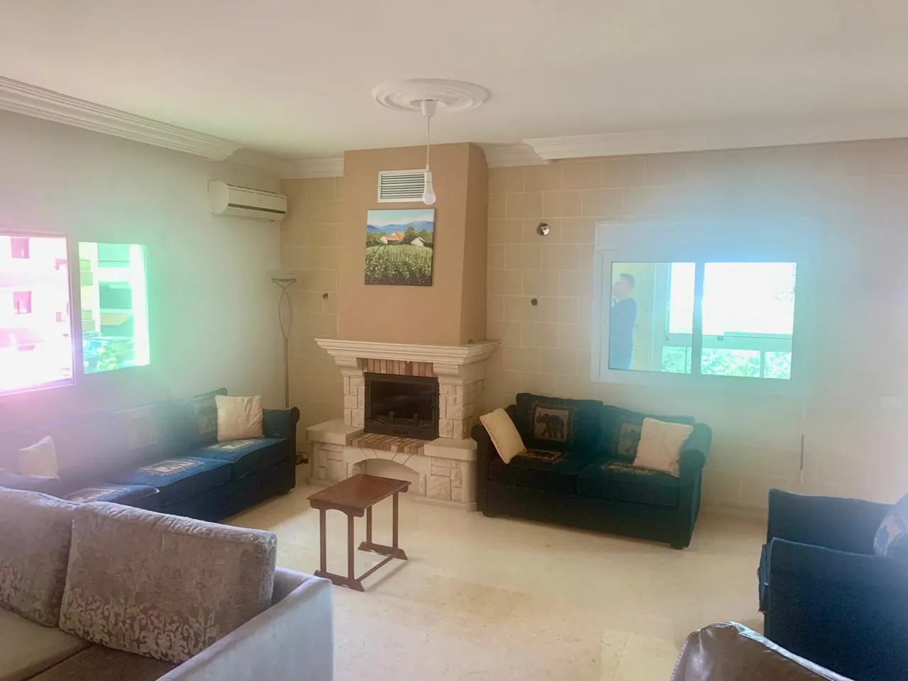 Spacious Apartment For Sale in Aamchit — الصورة 2
