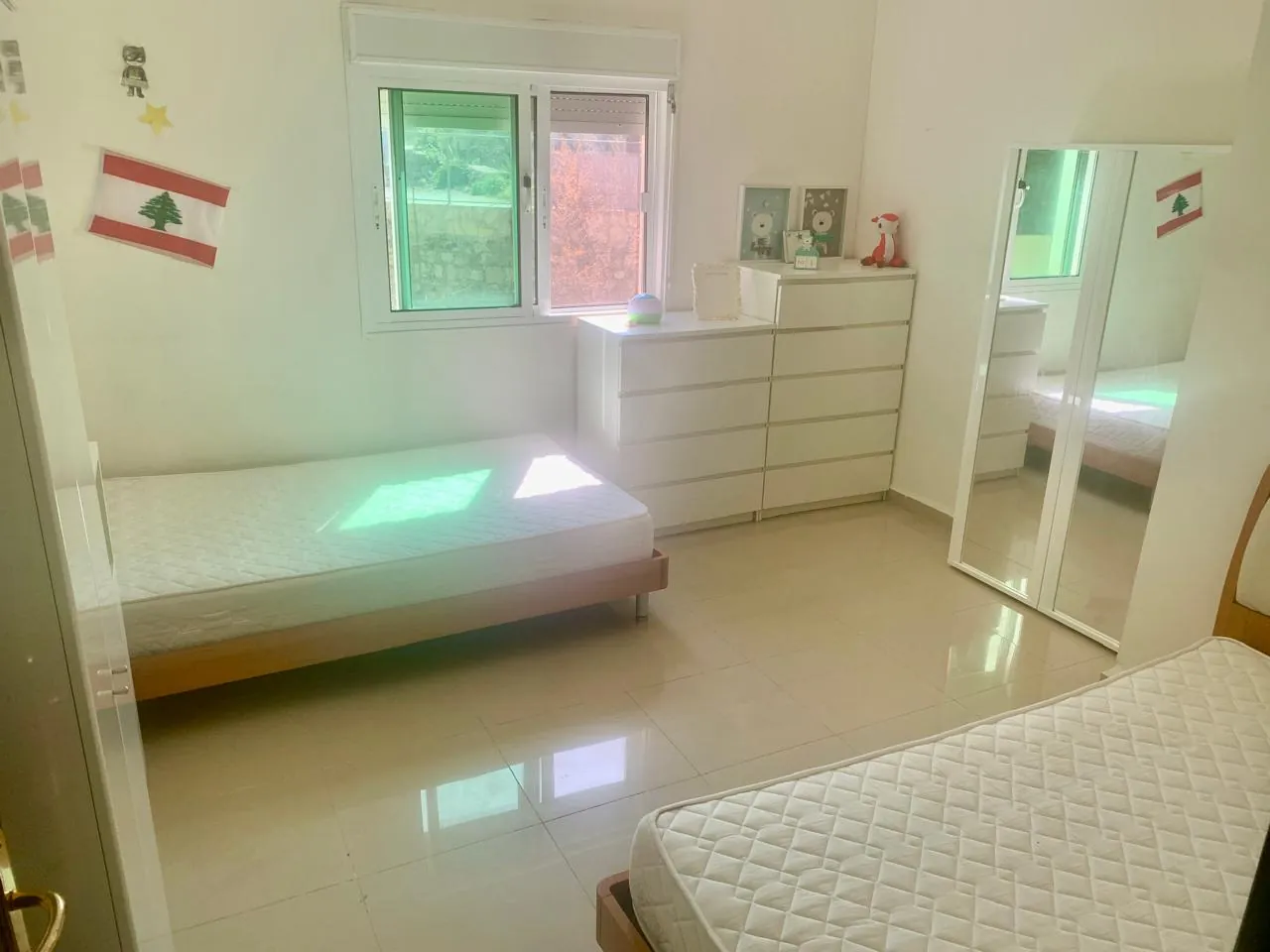 Spacious Apartment For Sale in Aamchit — الصورة 6