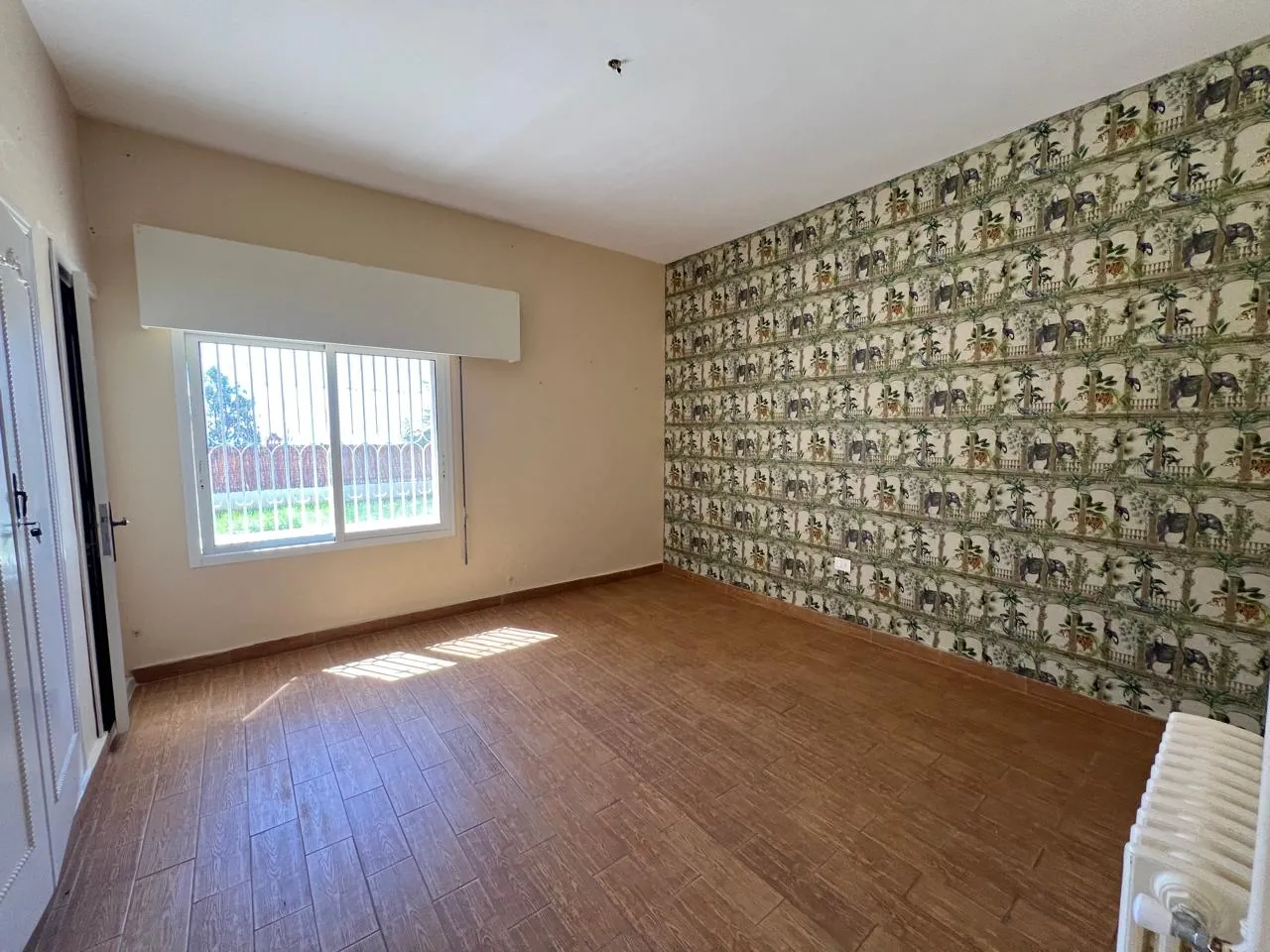 Villa For Sale In A Prime Location in Chalimar, Baabdat — photo 10