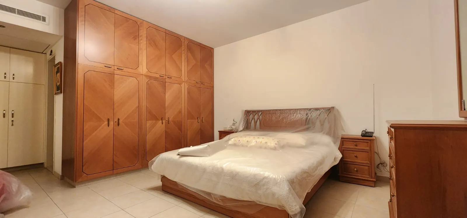Fully Furnished Luxurious Apartment For Rent in Mar Takla, Hazmieh — الصورة 4