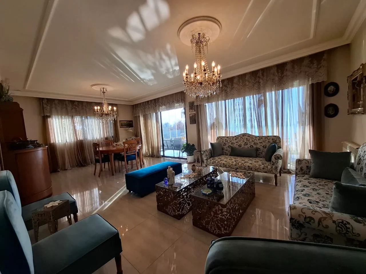 Lovely Apartment with Terrace & Seaview For Sale in Ghosta — الصورة 3