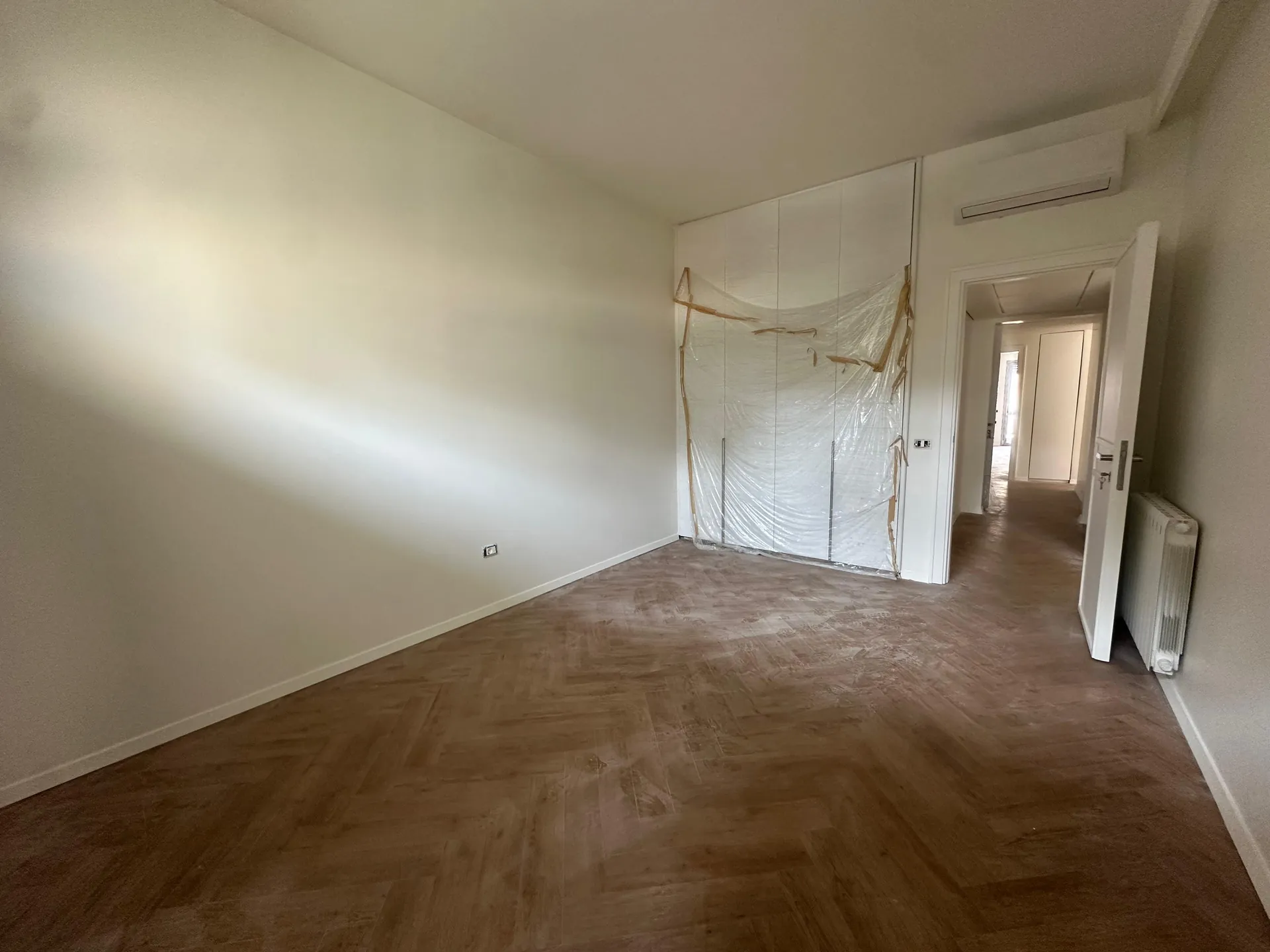 Fully Renovated! Apartment For Rent in High-End Building in Bliss, Ras Beirut — الصورة 7