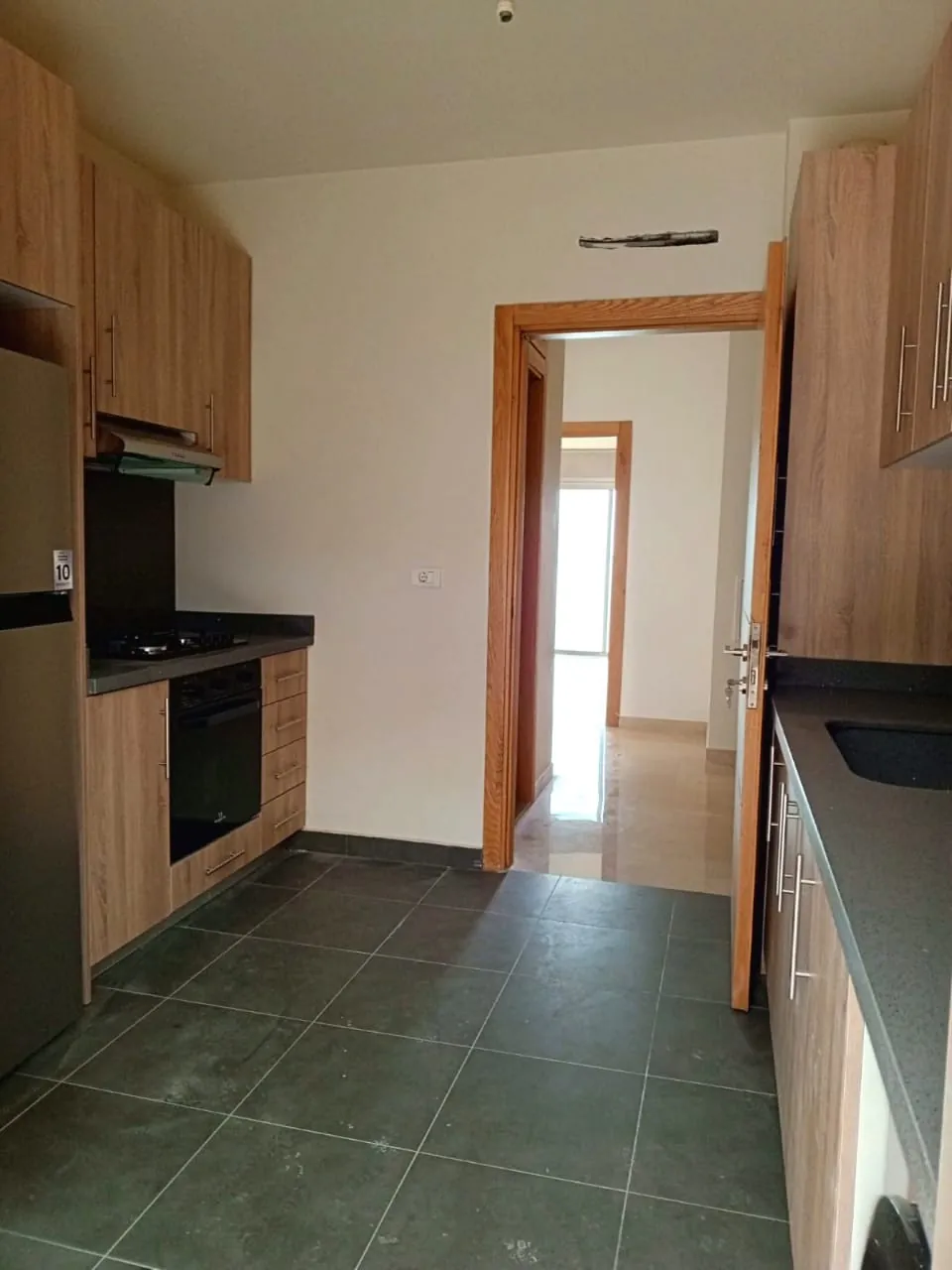 Modern Apartment For Rent in Kfarhbeib — الصورة 4