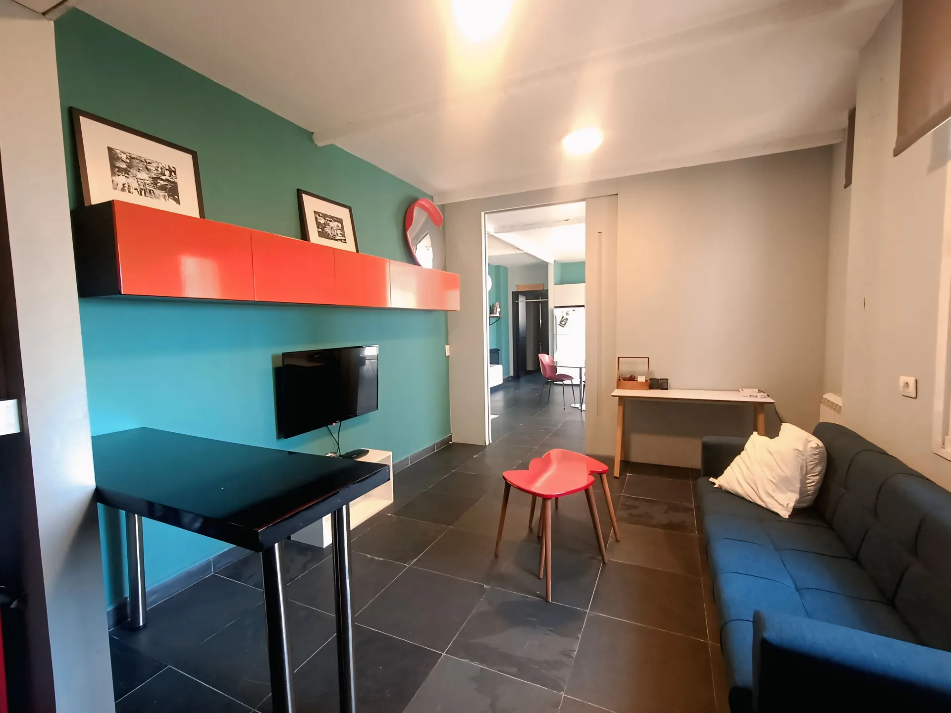 Charming & Furnished Apartment For Sale in Achrafieh, Sassine — الصورة 5