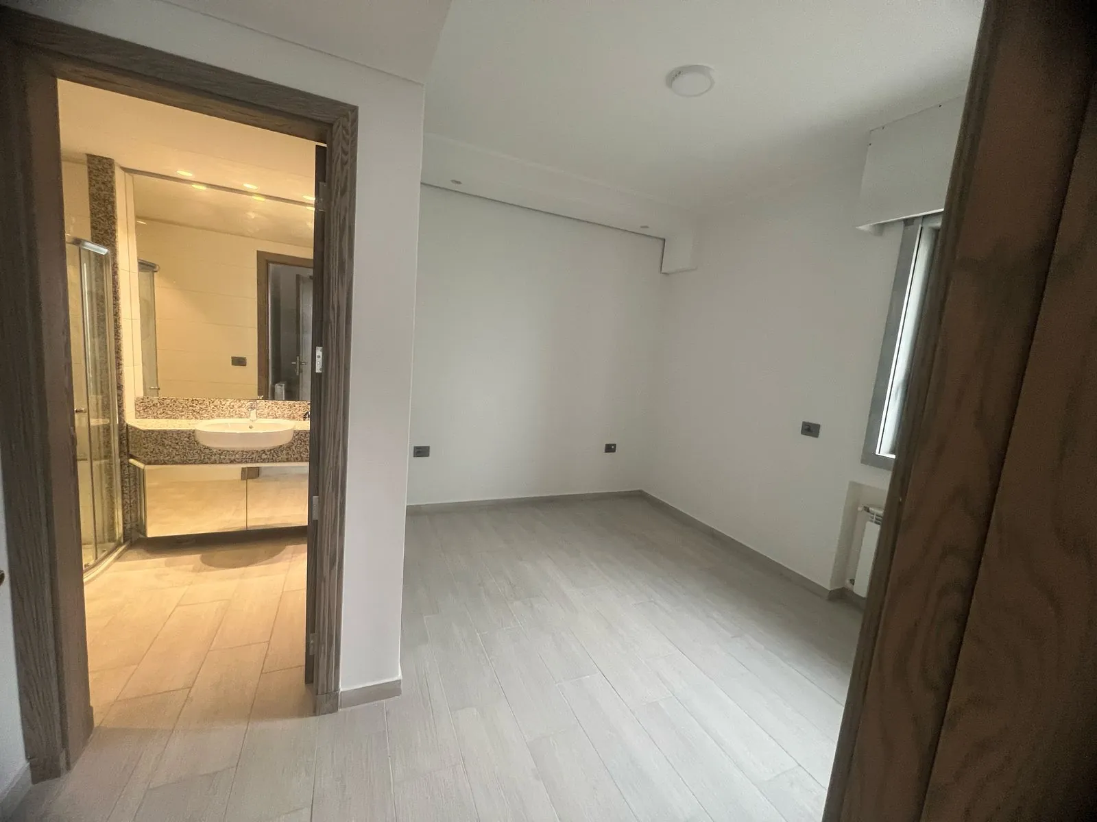 Luxurious Town House For Rent in Fakra Club — الصورة 9