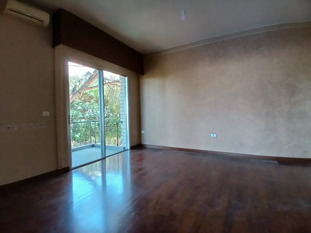 One-OF-A-Kind Villa For Rent in Calm Area in Rabieh — الصورة 3