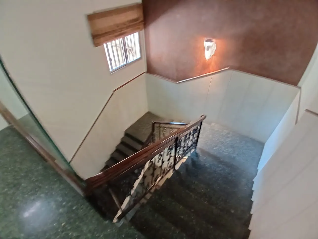 One-OF-A-Kind Villa For Rent in Calm Area in Rabieh — الصورة 5