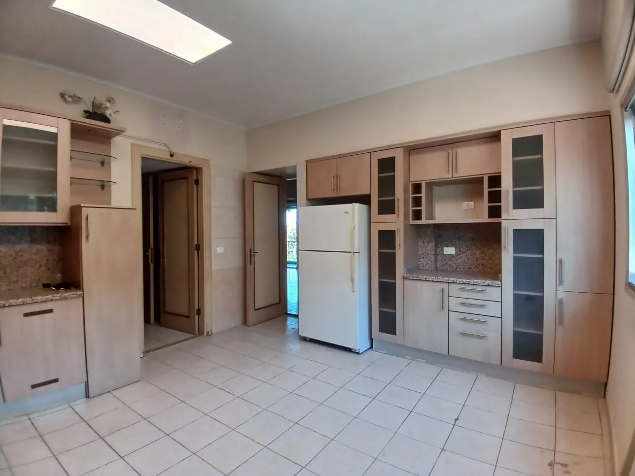 One-OF-A-Kind Villa For Rent in Calm Area in Rabieh — الصورة 7