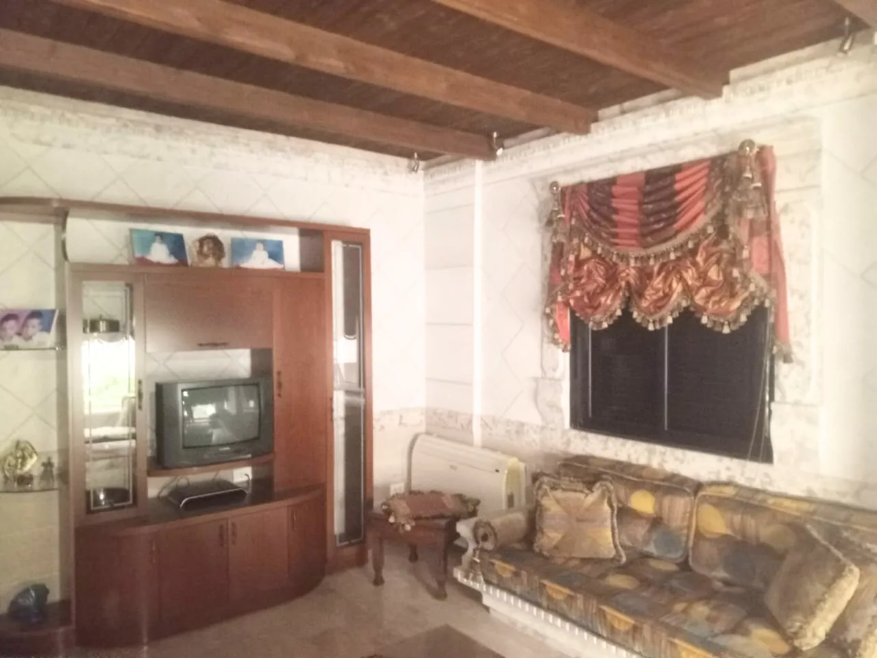 Spacious Apartment For Sale in Blat, Jbeil — الصورة 2