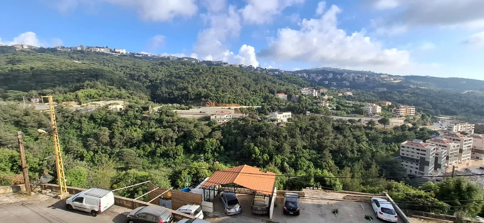 Spacious Apartment For Sale in Qannabet Broumana — photo 2
