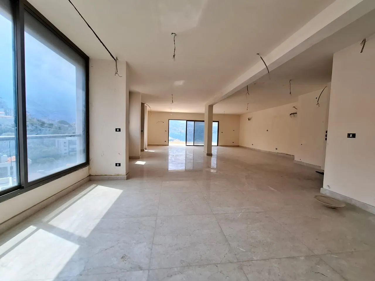Lovely Duplex With Terrace & Mountain View For Sale in Shayle — الصورة 8