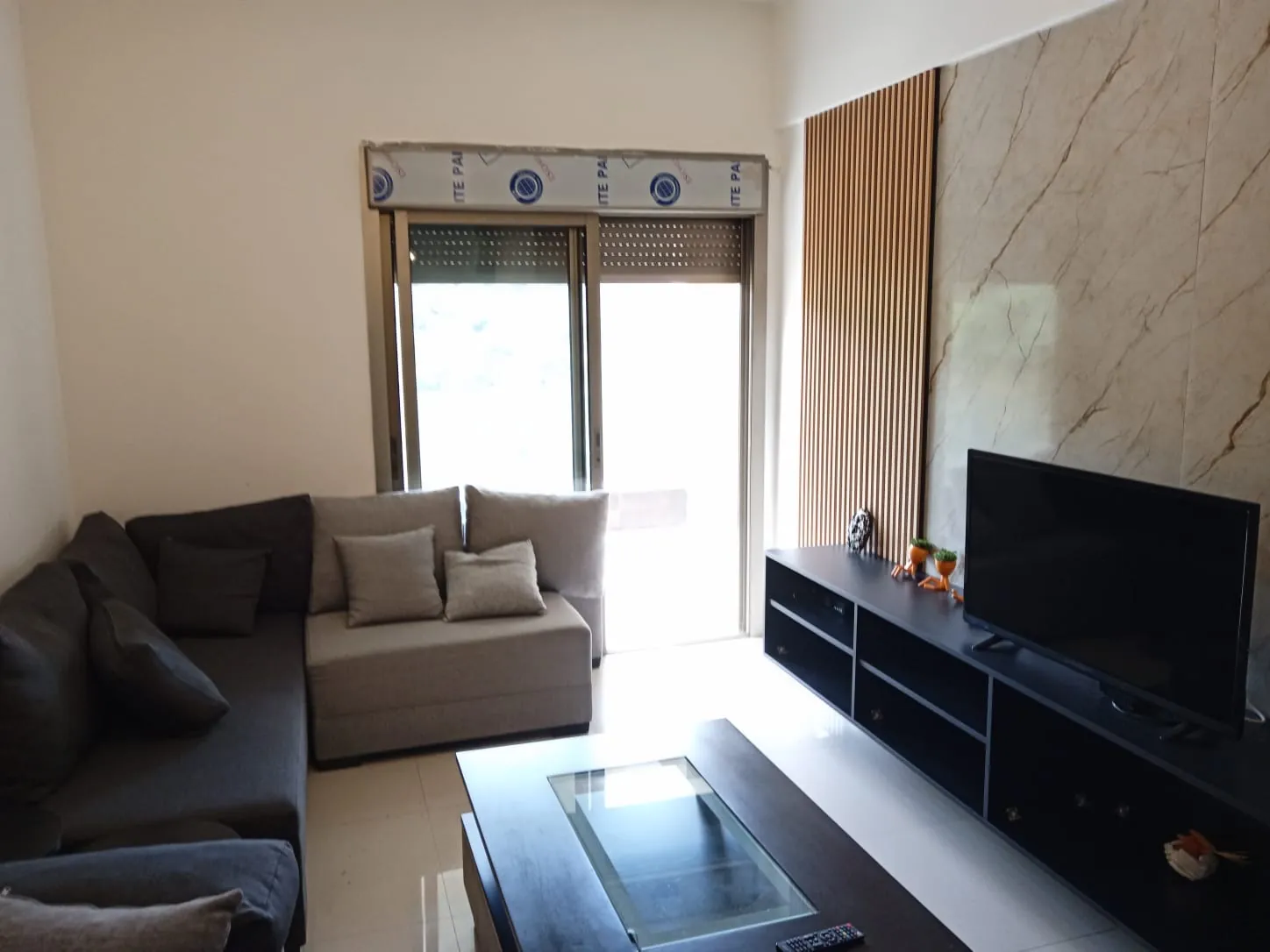 Furnished Chalet With Mountain View For Rent in Zikrit — الصورة 4