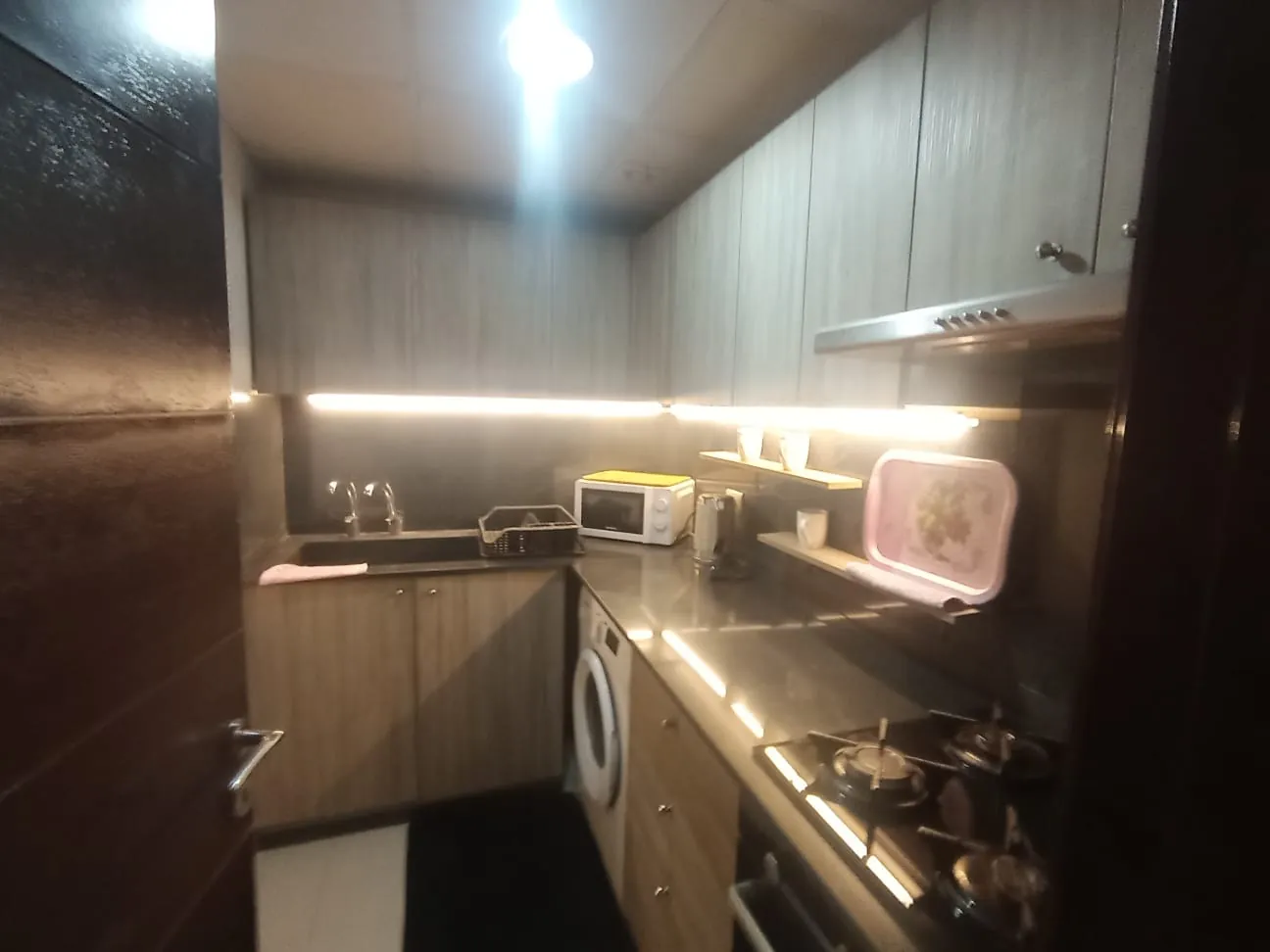 Furnished Chalet With Mountain View For Rent in Zikrit — الصورة 5