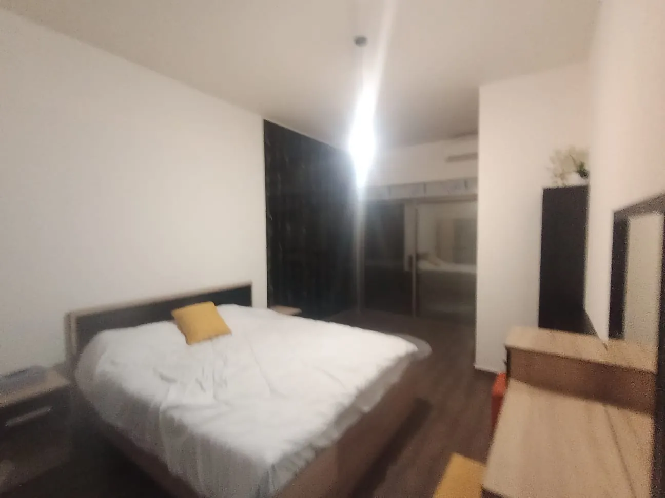 Furnished Chalet With Mountain View For Rent in Zikrit — الصورة 6