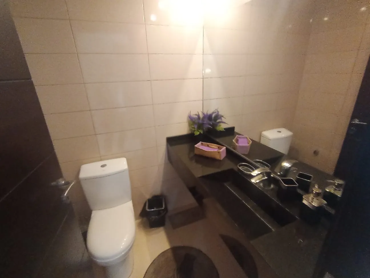 Furnished Chalet With Mountain View For Rent in Zikrit — الصورة 7