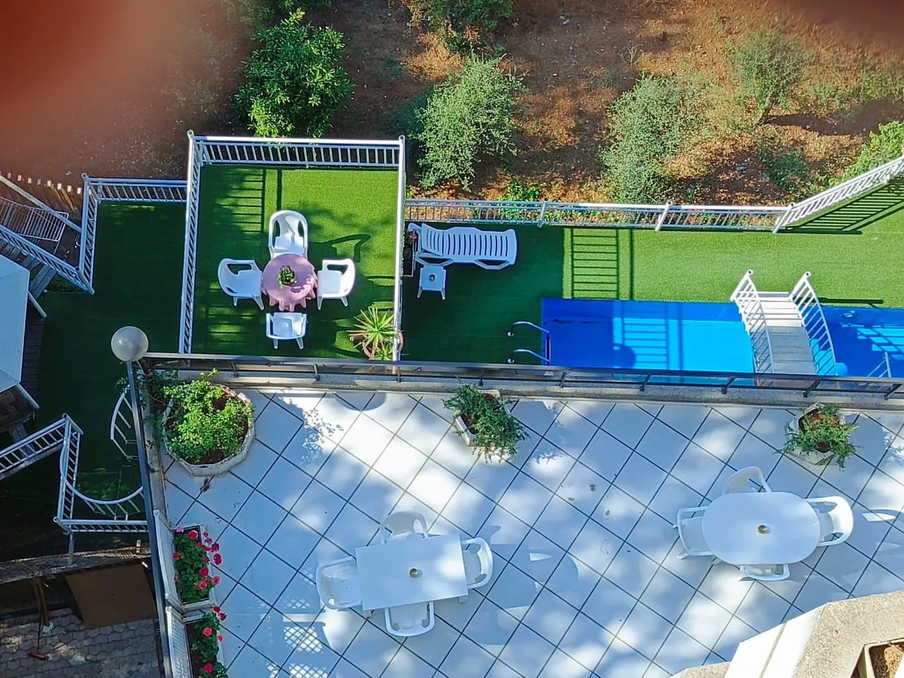 Fully Furnished High-End Decorated Duplex For Sale in Broumana — photo 4