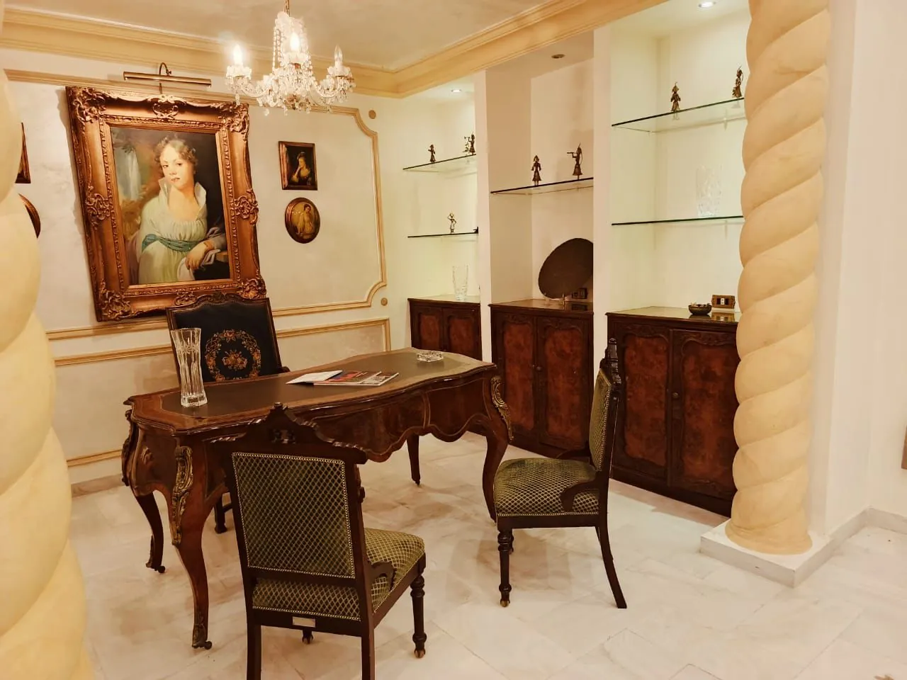 Fully Furnished High-End Decorated Duplex For Sale in Broumana — photo 5