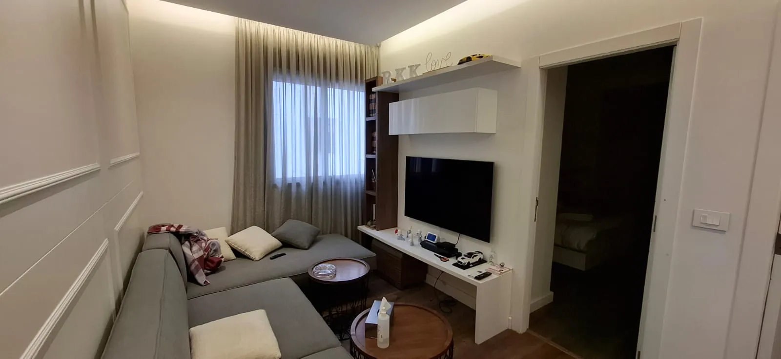 Fully Furnished Decorated High-End Apartment For Sale in Bsalim — الصورة 7