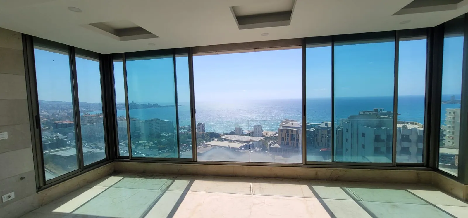 Super Deluxe Duplex For Sale in a Prime Location in Sahel Alma — الصورة 10