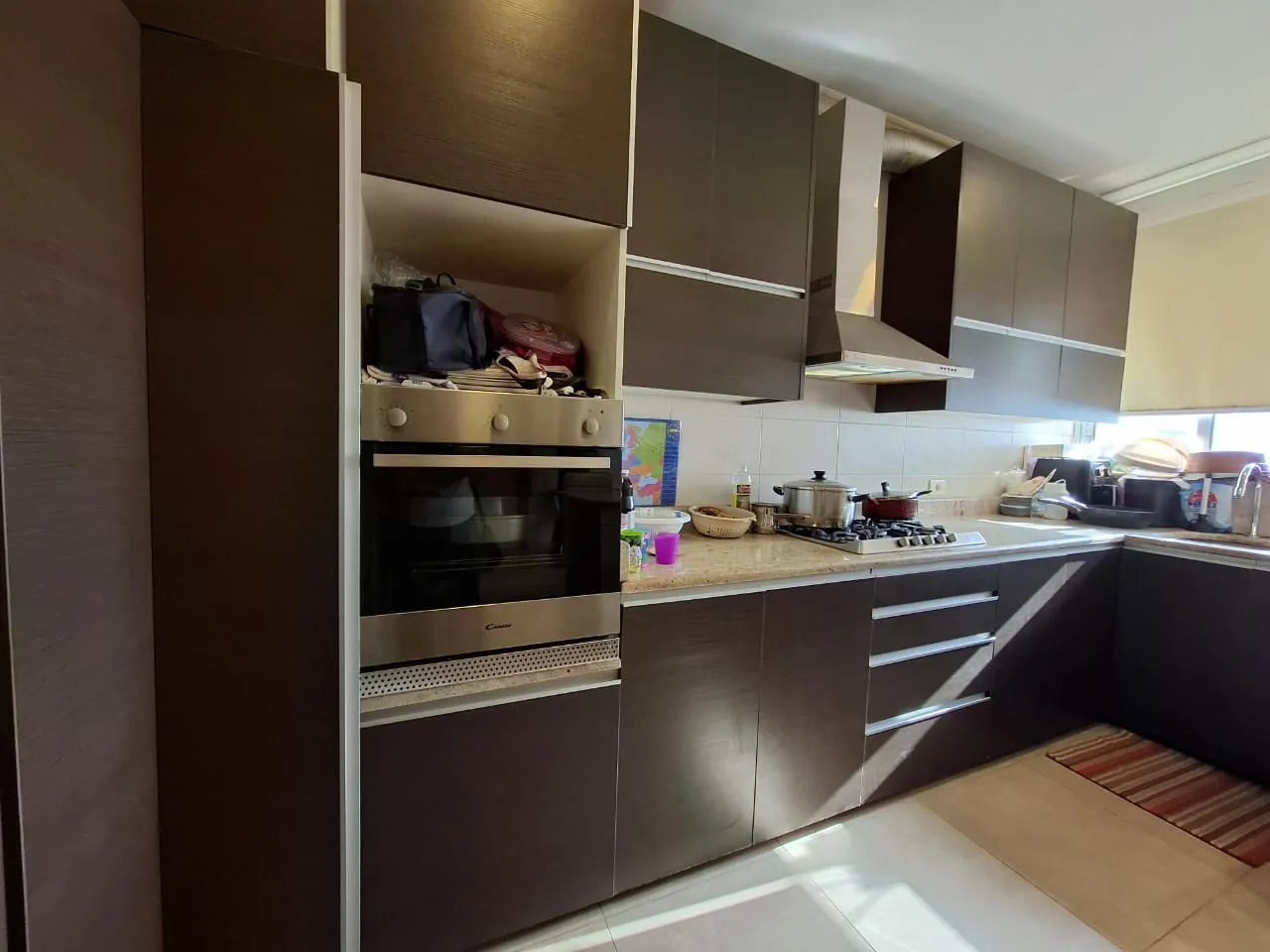 Cozy 2-Bedroom Apartment For Sale in A Prime Location In Ballouneh — الصورة 9