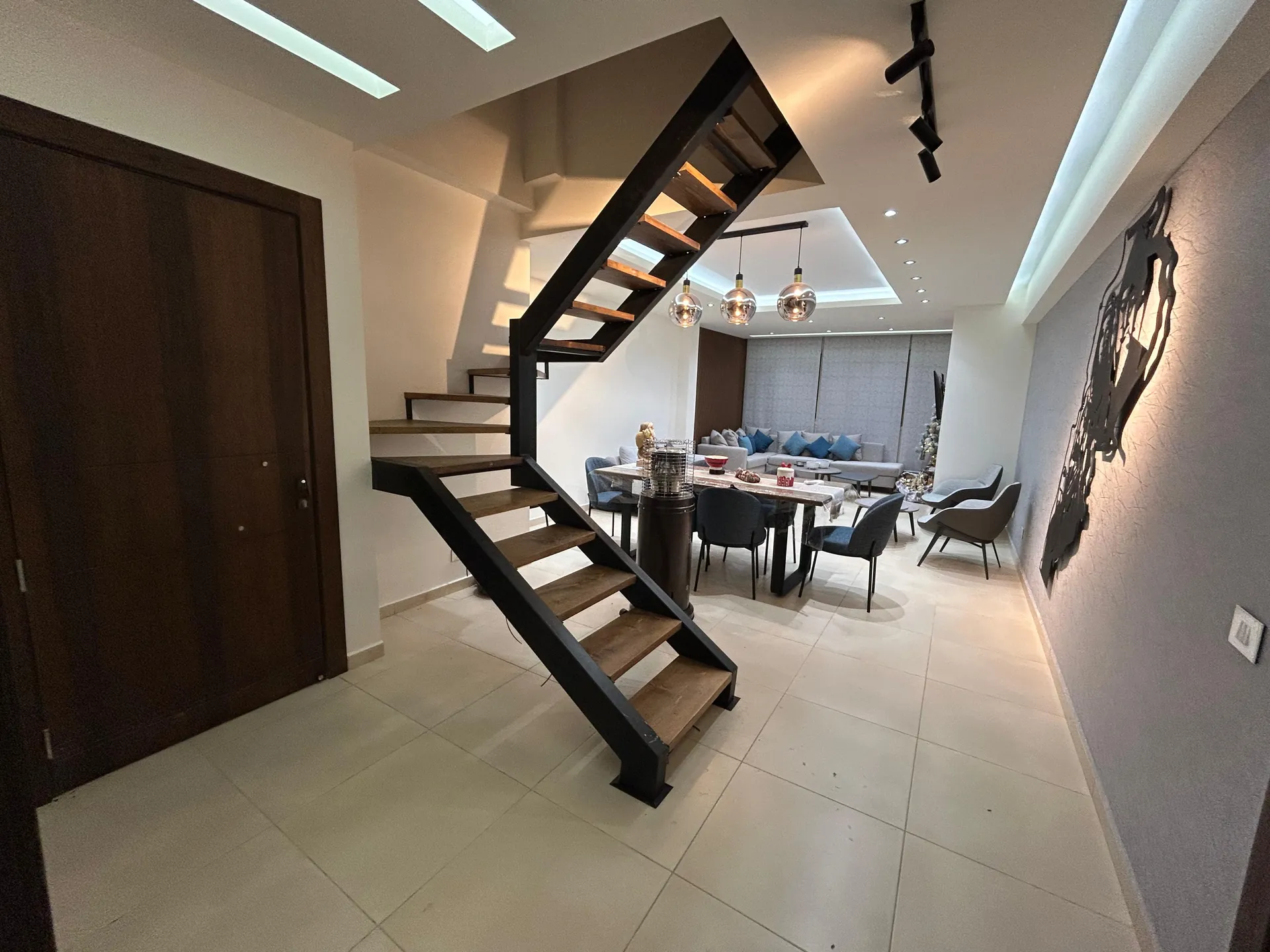 Duplex With Terrace & A Beautiful View For Sale In Bchelli, Jbeil — الصورة 4
