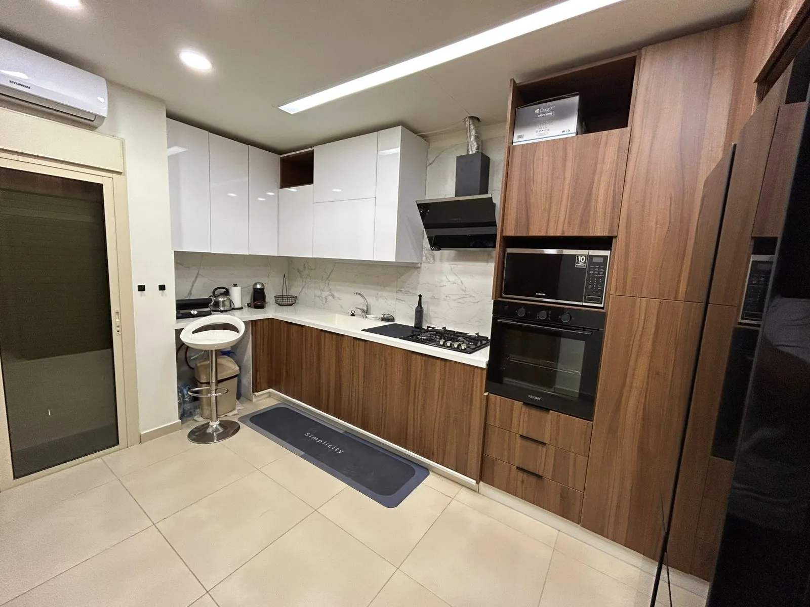 Duplex With Terrace & A Beautiful View For Sale In Bchelli, Jbeil — الصورة 7