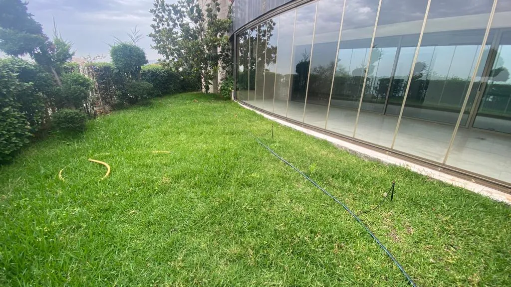 Spacious Apartment With Terrace For Sale In Mtayleb — الصورة 2