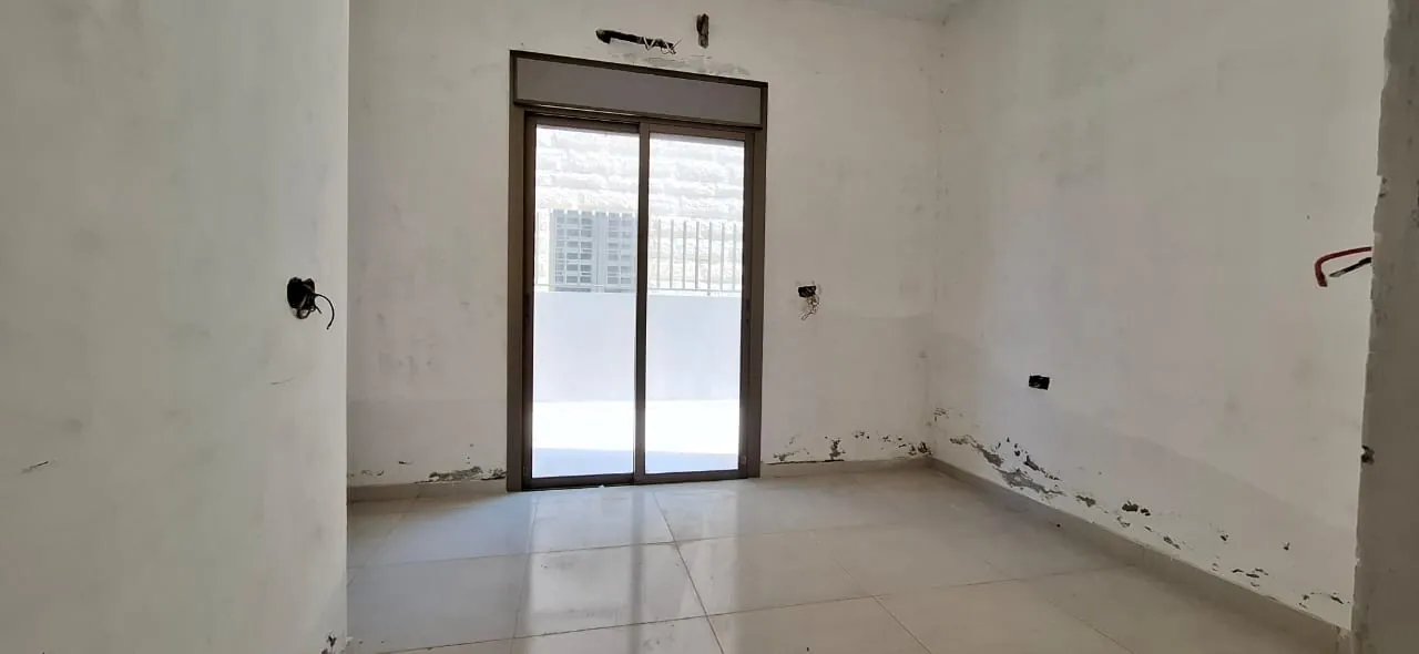 Duplex With Terrace For Sale in Ajaltoun With Payment Facilities — الصورة 8