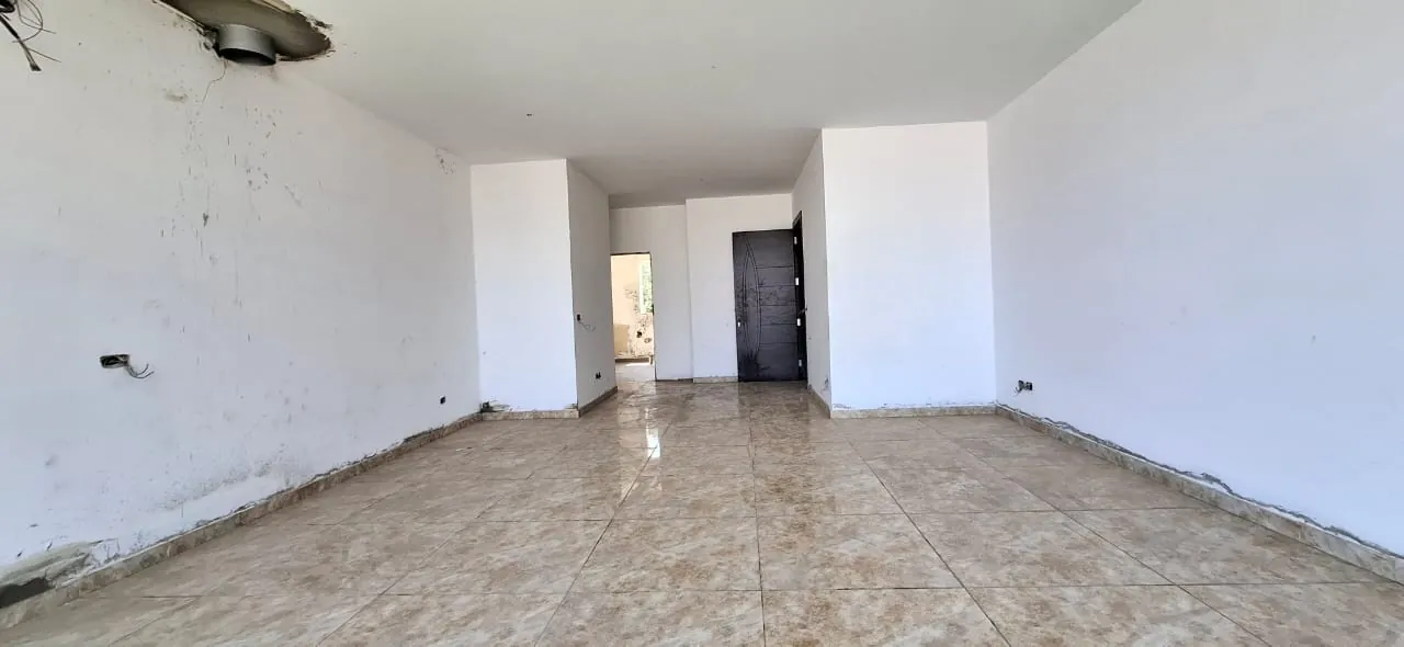 Spacious Apartment With Garden For Sale in Ajaltoun With Payment Facilities — الصورة 4